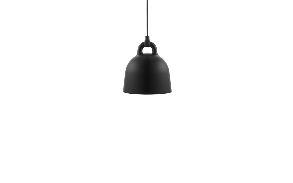 Bell Lampe x-klein EU in Schwarz präsentiert im Onlineshop von KAQTU Design AG. Pendelleuchte ist von Normann Copenhagen