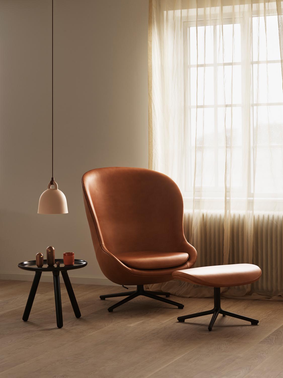 Bell Lampe x-klein EU in Sand präsentiert im Onlineshop von KAQTU Design AG. Pendelleuchte ist von Normann Copenhagen