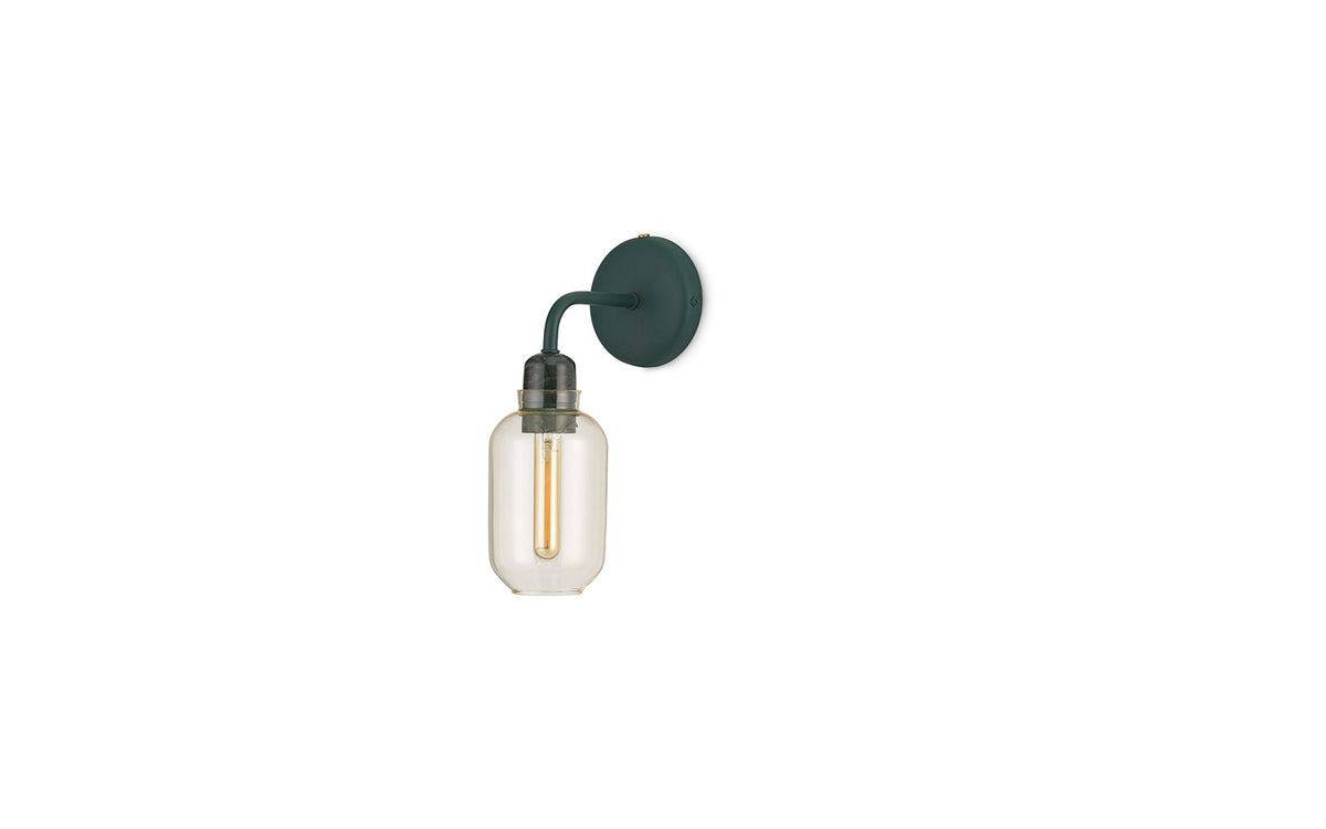Amp Wandlampe EU in  präsentiert im Onlineshop von KAQTU Design AG. Wandleuchte ist von Normann Copenhagen