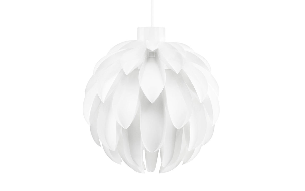 Norm 12 Lampe XGross in White präsentiert im Onlineshop von KAQTU Design AG. Pendelleuchte ist von Normann Copenhagen