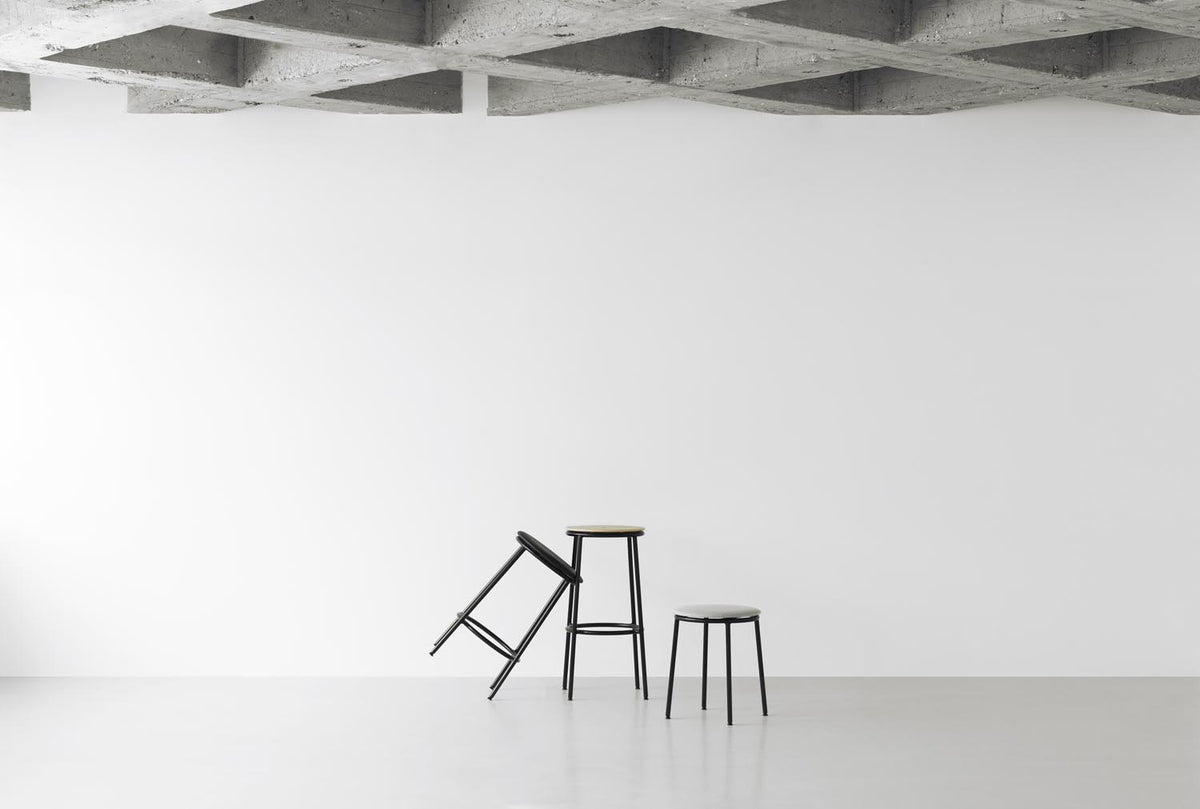 Circa Hocker in Ultra 41574 präsentiert im Onlineshop von KAQTU Design AG. Hocker ist von Normann Copenhagen