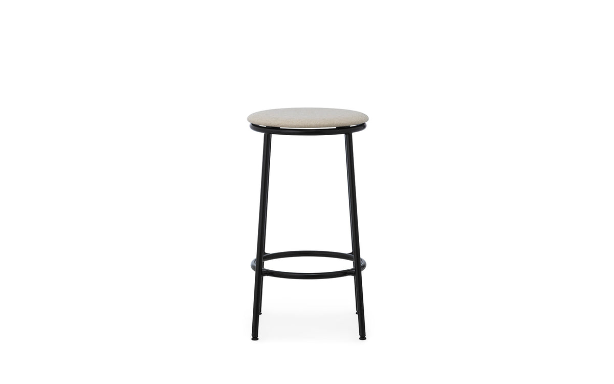 Circa Barhocker in MLF20 präsentiert im Onlineshop von KAQTU Design AG. Barhocker ist von Normann Copenhagen