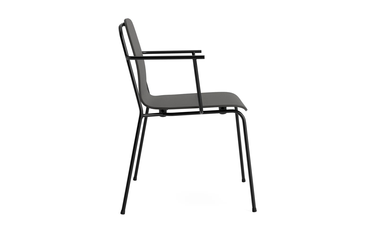 Moderner Studio Stuhl von Normann Copenhagen mit stilvollem Komfort.
