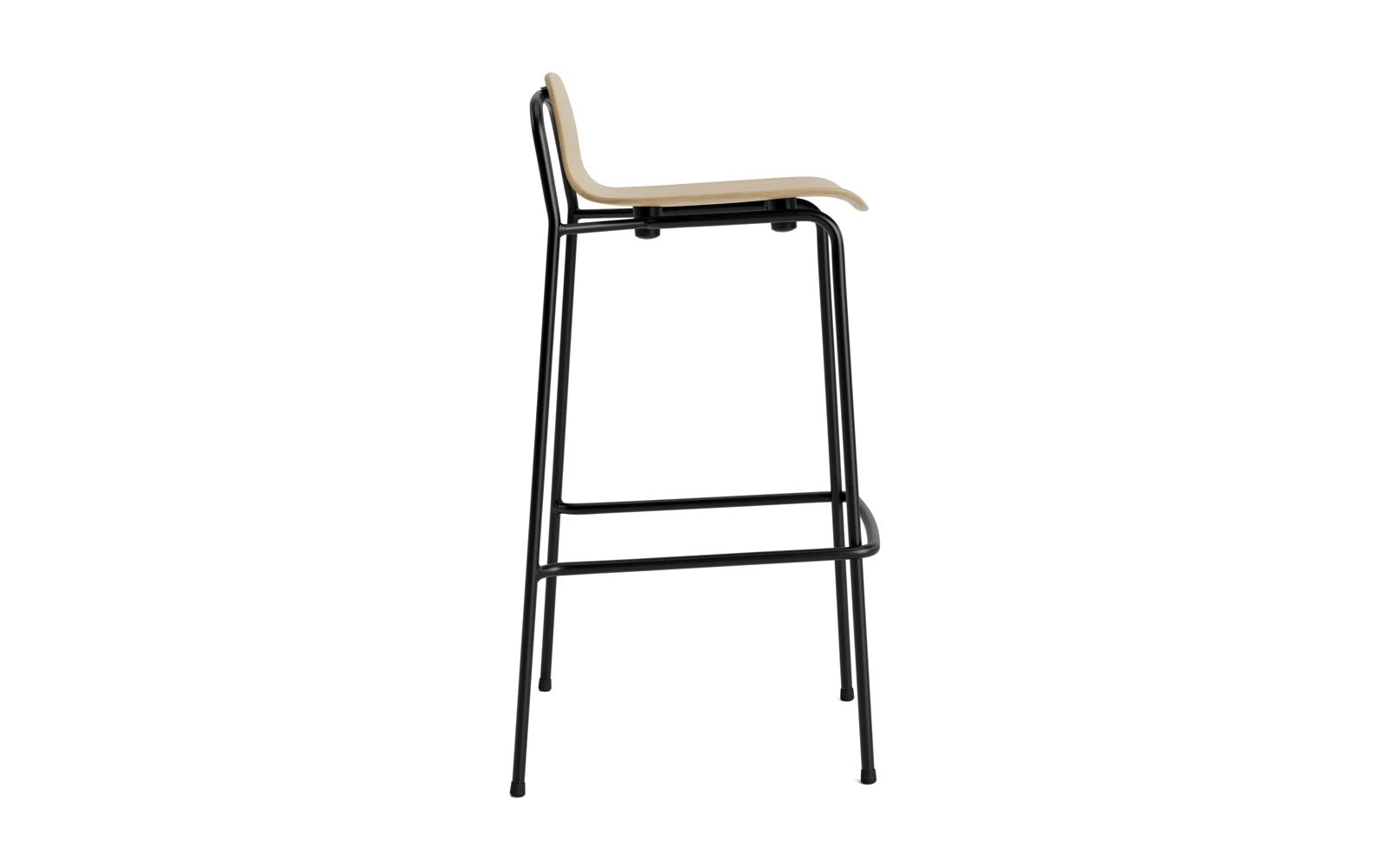 Studio Barhocker 75 cm schwarzes Stahl Eiche in  präsentiert im Onlineshop von KAQTU Design AG. Barstuhl ist von Normann Copenhagen
