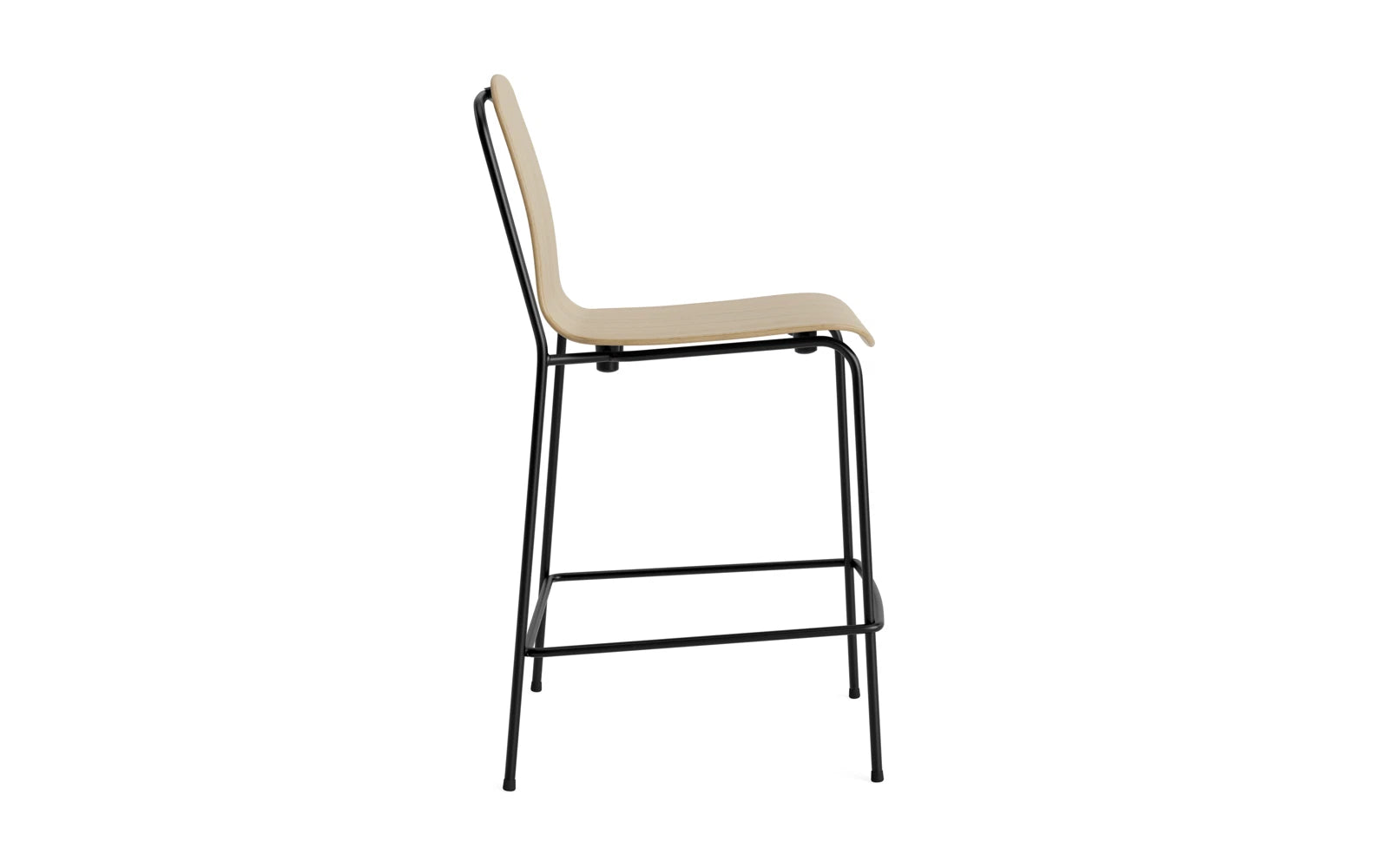 Studio Barstuhl 65 cm schwarzes Stahl/Eiche in  präsentiert im Onlineshop von KAQTU Design AG. Barstuhl ist von Normann Copenhagen