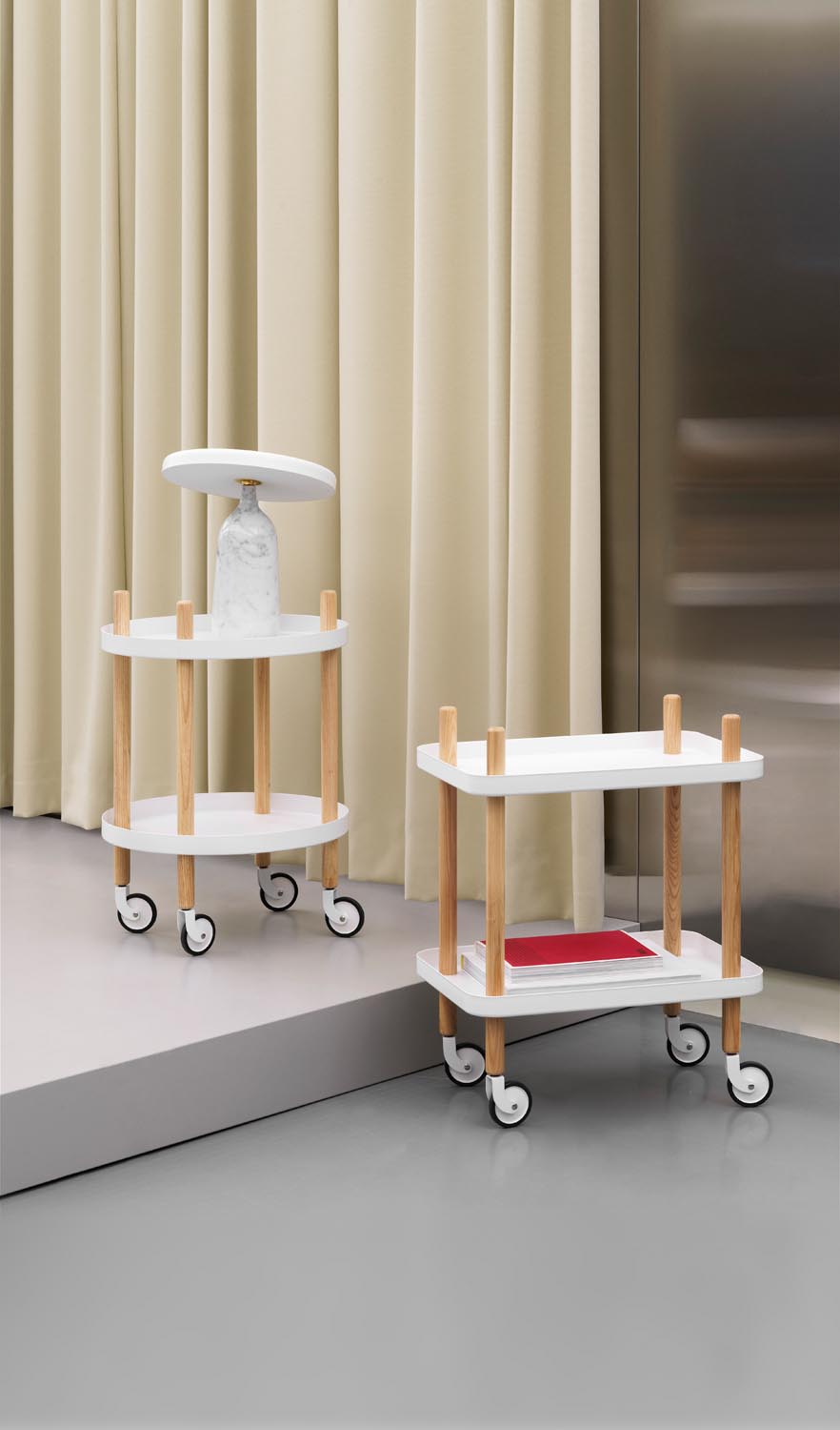 Block Tisch in  präsentiert im Onlineshop von KAQTU Design AG. Servierwagen ist von Normann Copenhagen