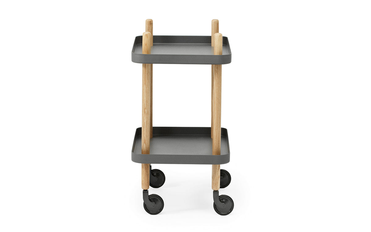 Block Tisch in  präsentiert im Onlineshop von KAQTU Design AG. Servierwagen ist von Normann Copenhagen