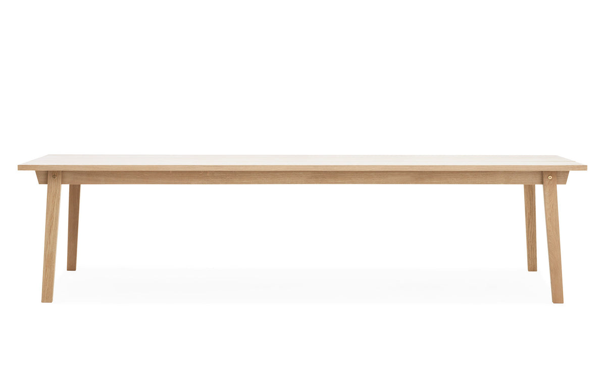 Slice Tisch in 90x300 cm präsentiert im Onlineshop von KAQTU Design AG. Esstisch ist von Normann Copenhagen