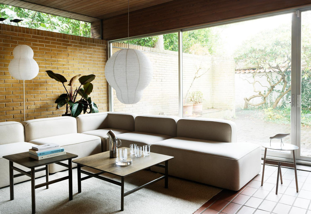 Grow Couchtisch in Gebeizte Eiche präsentiert im Onlineshop von KAQTU Design AG. Couchtisch ist von Normann Copenhagen