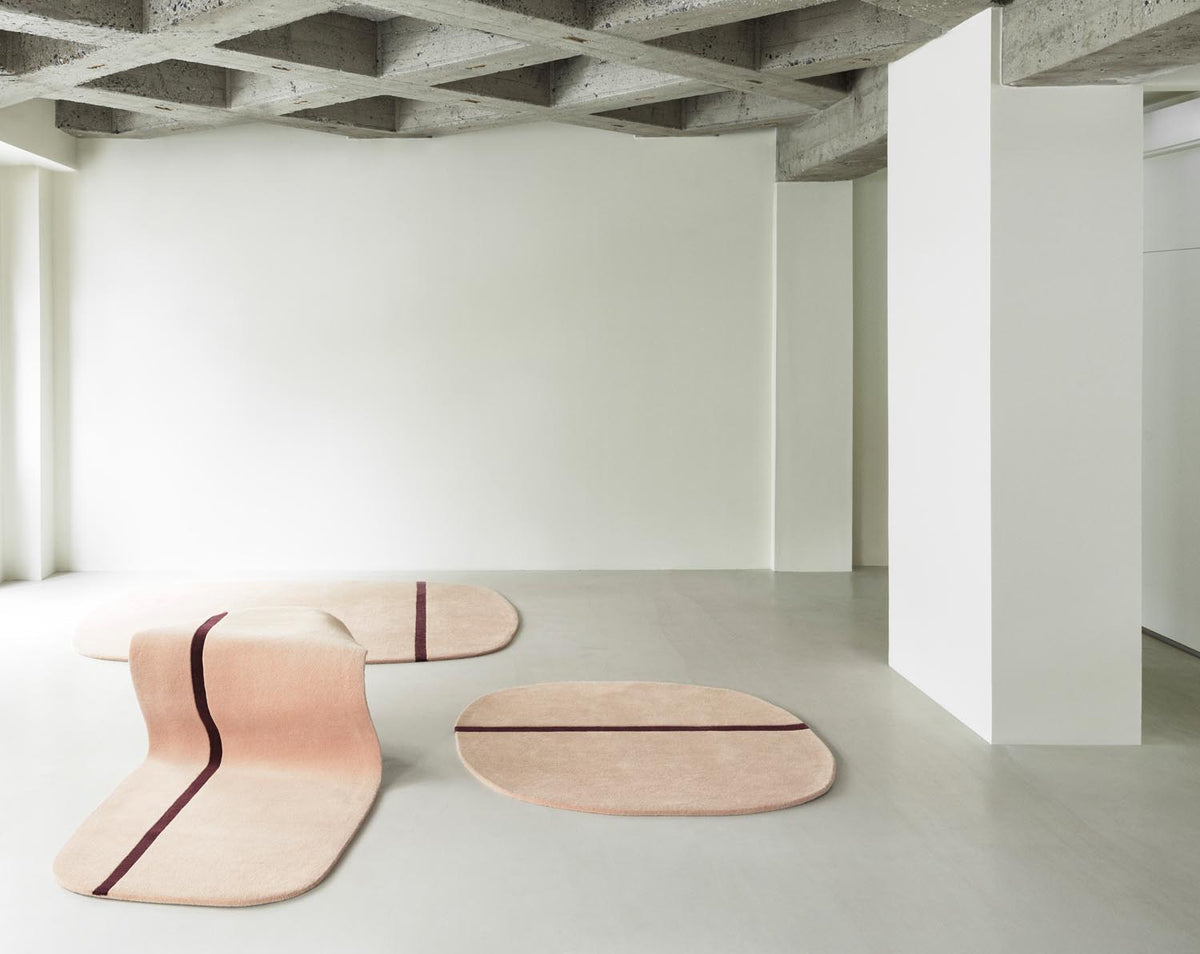 Oona Teppich in Rosa präsentiert im Onlineshop von KAQTU Design AG. Teppich ist von Normann Copenhagen