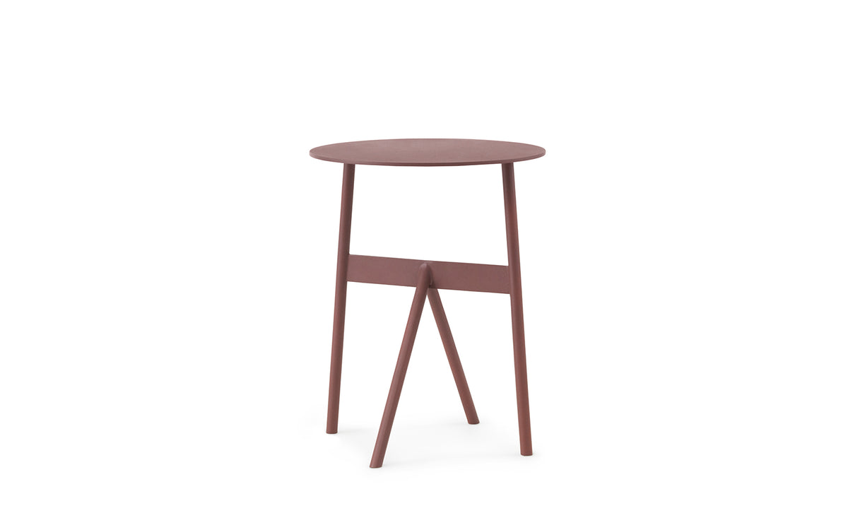 Stock Tisch in Wein präsentiert im Onlineshop von KAQTU Design AG. Beistelltisch ist von Normann Copenhagen