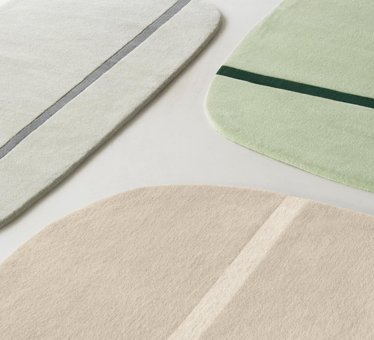 Oona Teppich in Sand präsentiert im Onlineshop von KAQTU Design AG. Teppich ist von Normann Copenhagen