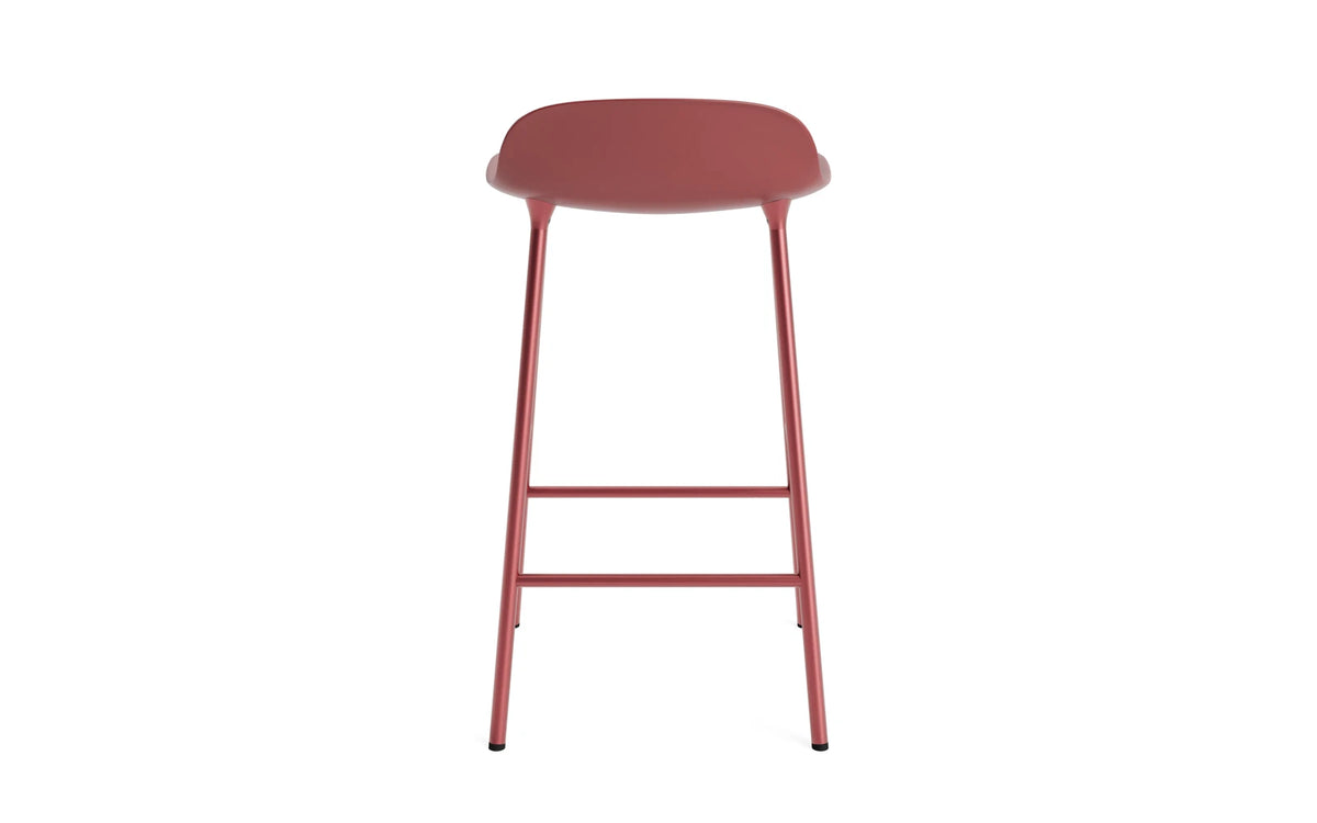 Form Barhocker in Rot präsentiert im Onlineshop von KAQTU Design AG. Barstuhl ist von Normann Copenhagen