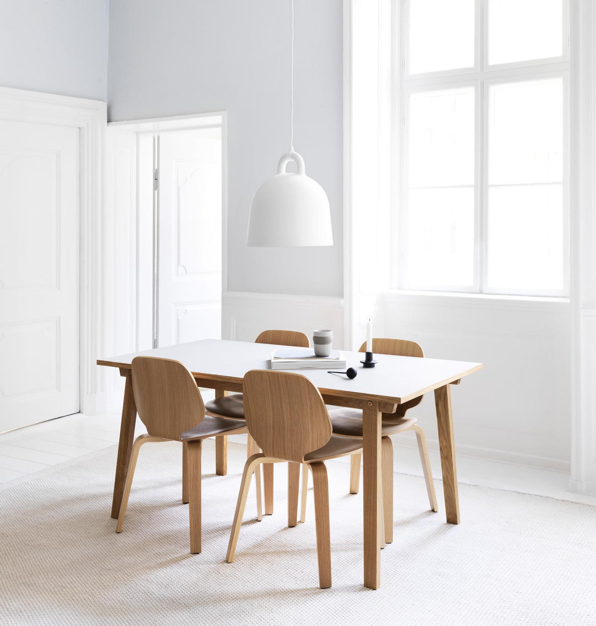 Slice Tisch Linoleum in  präsentiert im Onlineshop von KAQTU Design AG. Esstisch ist von Normann Copenhagen