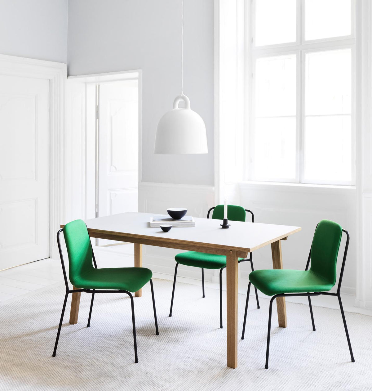 Slice Tisch Linoleum in  präsentiert im Onlineshop von KAQTU Design AG. Esstisch ist von Normann Copenhagen