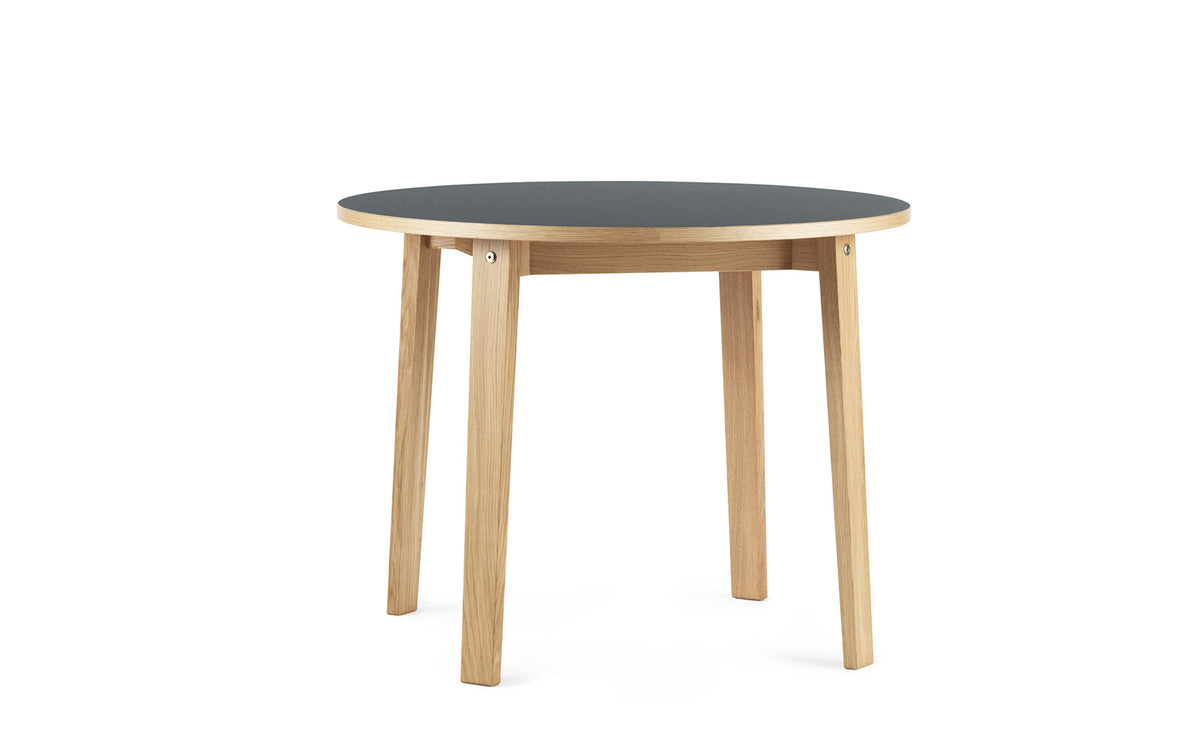 Slice Tisch Linoleum rund in Linoleum präsentiert im Onlineshop von KAQTU Design AG. Esstisch ist von Normann Copenhagen