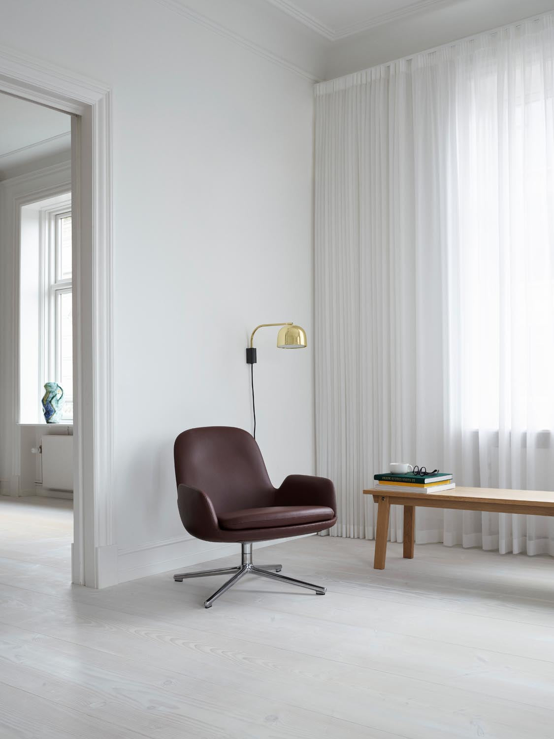 Slice Bank vol. 2 38x160 cm Eiche in  präsentiert im Onlineshop von KAQTU Design AG. Sitzbank ist von Normann Copenhagen