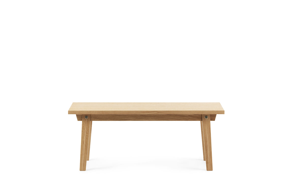 Slice Couchtisch vol. 2 42x100 cm Eiche in  präsentiert im Onlineshop von KAQTU Design AG. Couchtisch ist von Normann Copenhagen