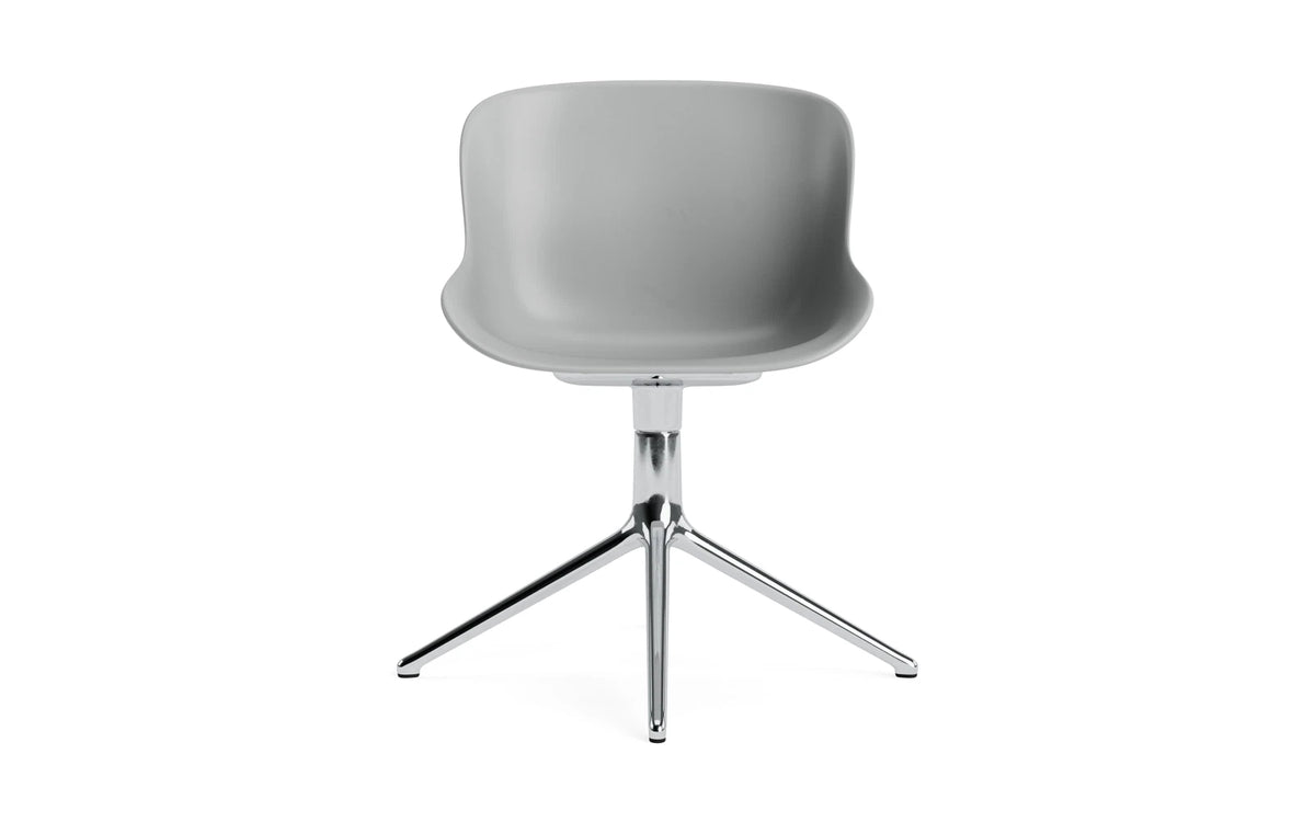 Hyg Drehstuhl Aluminium Grau in Grau präsentiert im Onlineshop von KAQTU Design AG. Bürostuhl ist von Normann Copenhagen