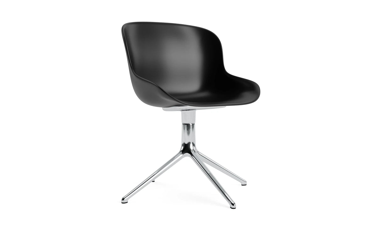Hyg Drehstuhl Aluminium Schwartz in Schwartz präsentiert im Onlineshop von KAQTU Design AG. Bürostuhl ist von Normann Copenhagen
