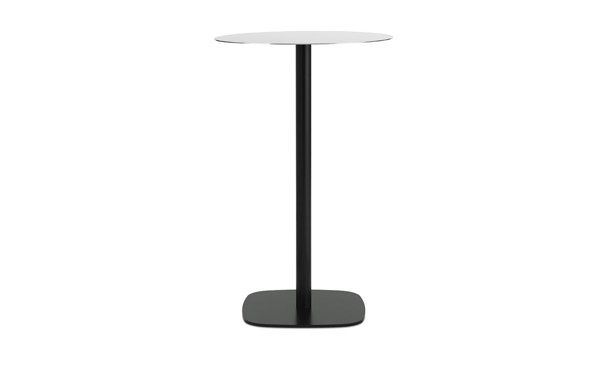 Runder Cafétisch mit Tischplatte aus Edelstahl und Gestell aus schwarz lackiertem Aluminium, Höhe 104,5 cm, Durchmesser 60 cm.