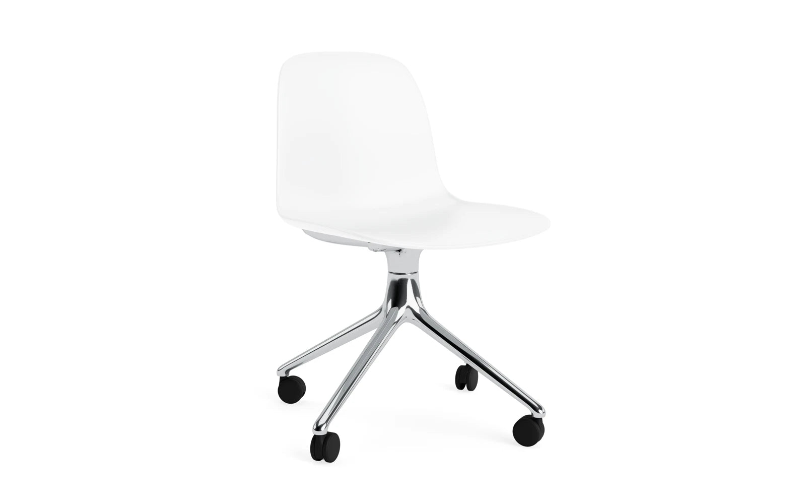 Form Drehstuhl 4W Aluminium/Weiss in  präsentiert im Onlineshop von KAQTU Design AG. Drehstuhl ist von Normann Copenhagen