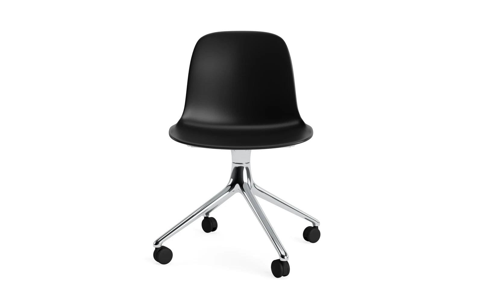 Form Drehstuhl 4W Aluminium/schwarz in  präsentiert im Onlineshop von KAQTU Design AG. Drehstuhl ist von Normann Copenhagen