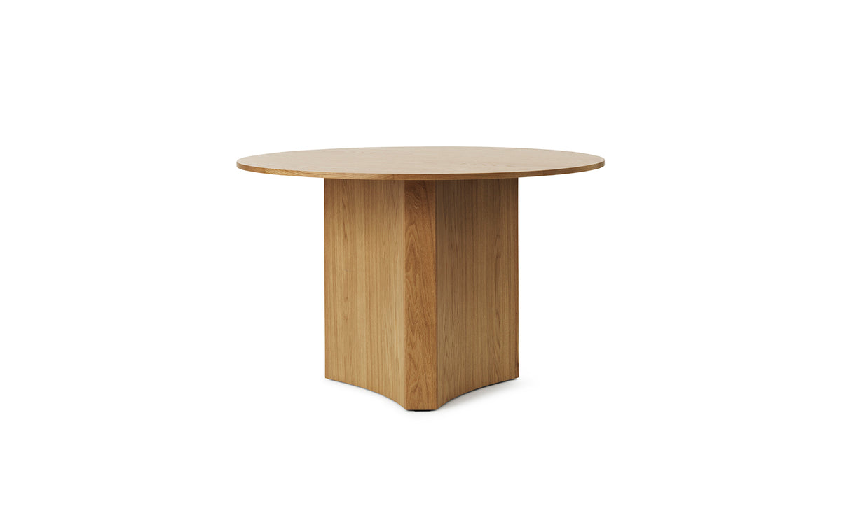 Blue Tisch in Eiche präsentiert im Onlineshop von KAQTU Design AG. Esstisch ist von Normann Copenhagen