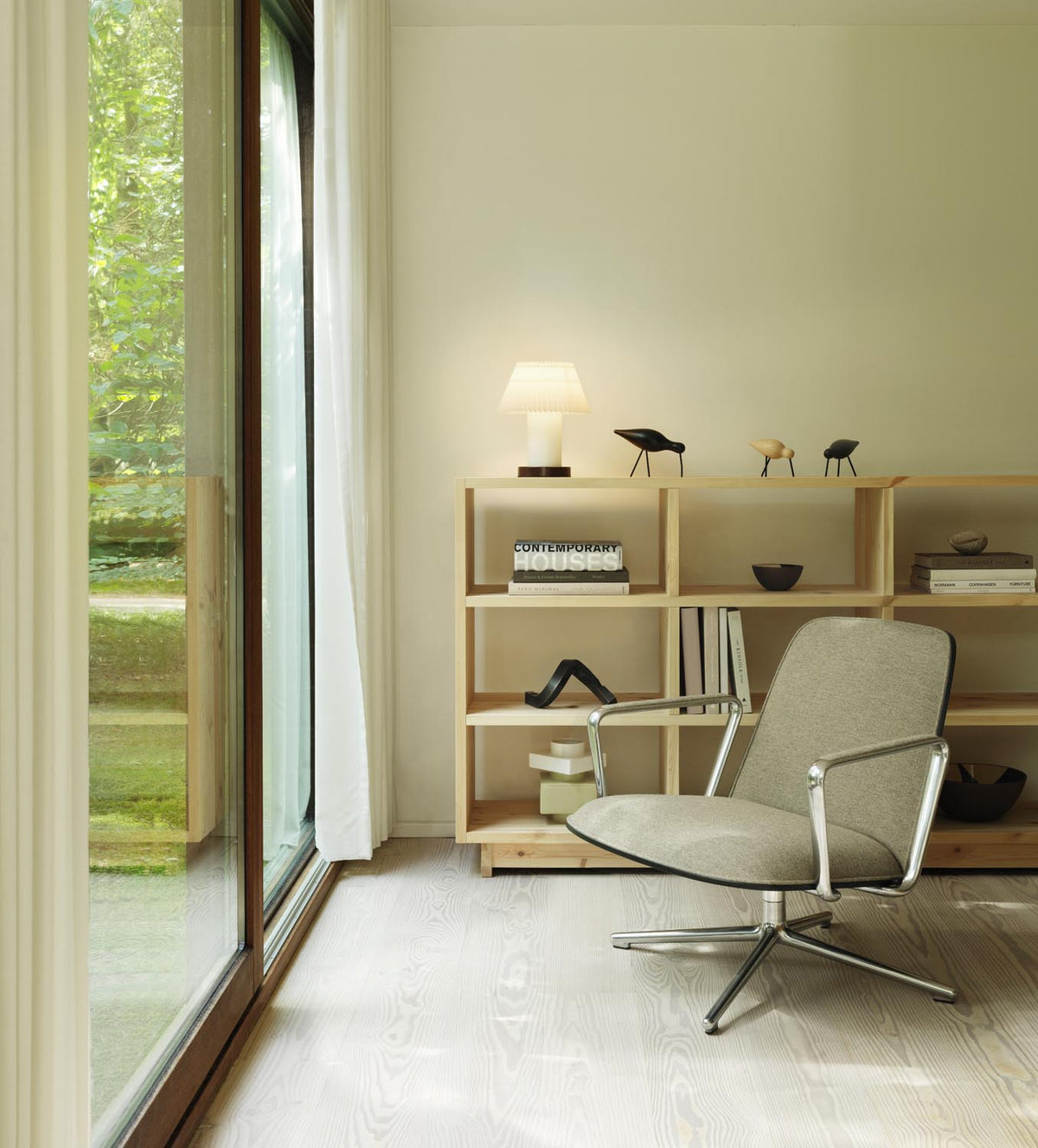 Fyr Bücherregal in  präsentiert im Onlineshop von KAQTU Design AG. Bücherregal ist von Normann Copenhagen
