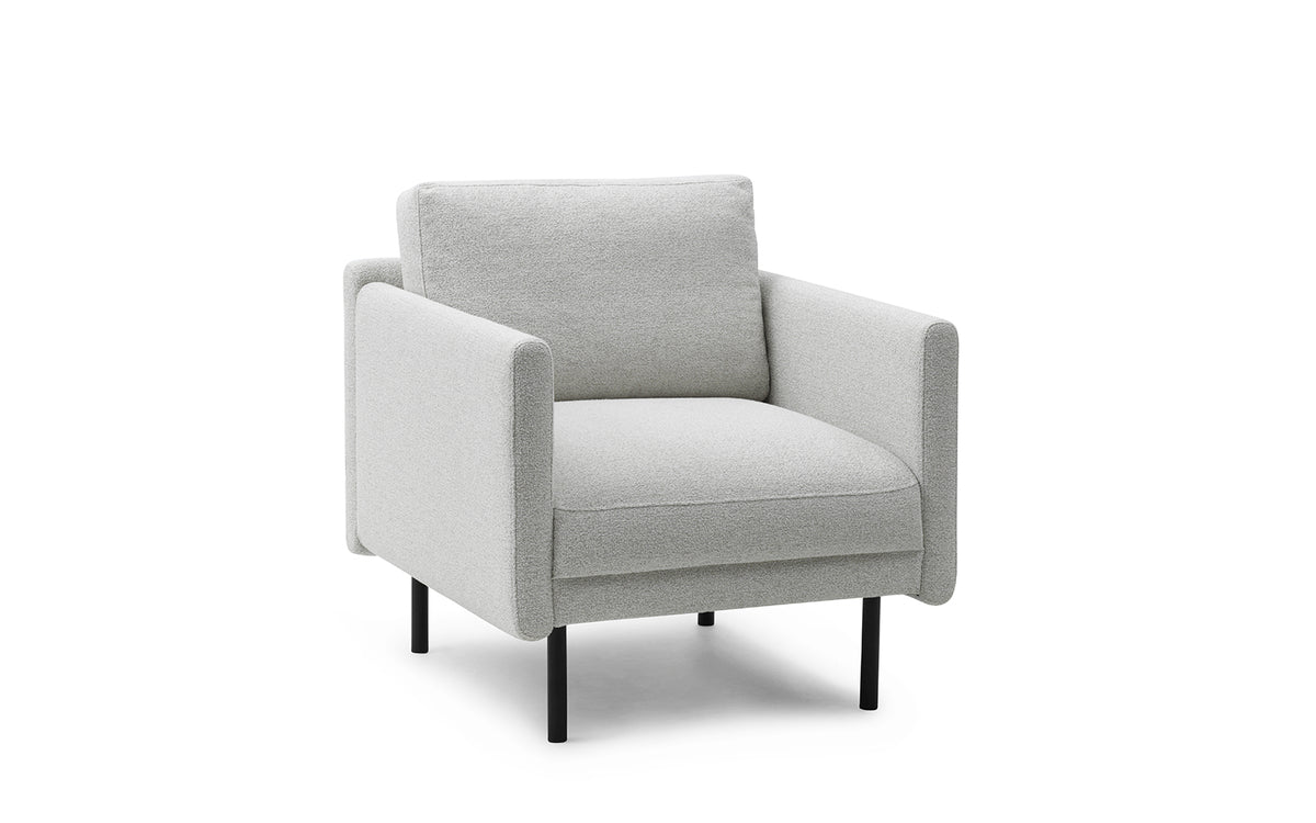 Rar Loungesessel in Venezia Off-White präsentiert im Onlineshop von KAQTU Design AG. Sessel mit Armlehnen ist von Normann Copenhagen