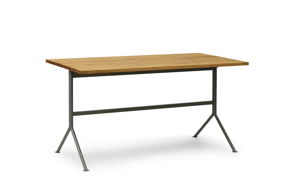 Kip Schreibtisch in  präsentiert im Onlineshop von KAQTU Design AG. Schreibtisch ist von Normann Copenhagen