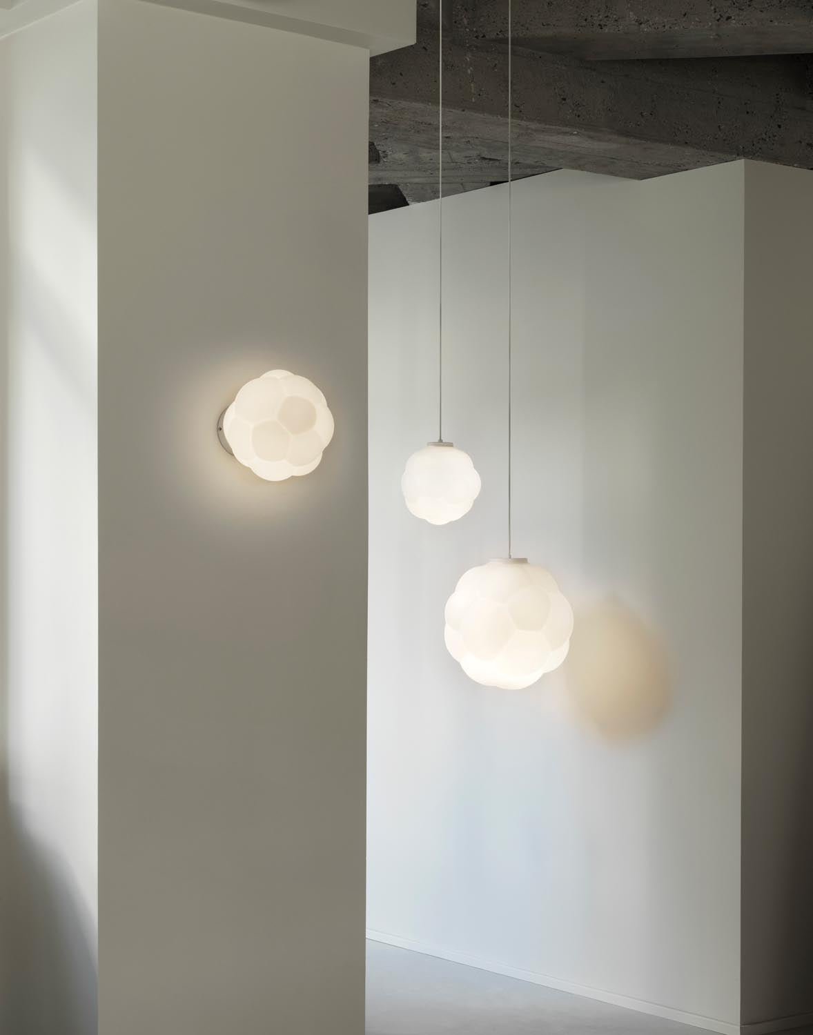 Bubba Leuchte EU in  präsentiert im Onlineshop von KAQTU Design AG. Pendelleuchte ist von Normann Copenhagen