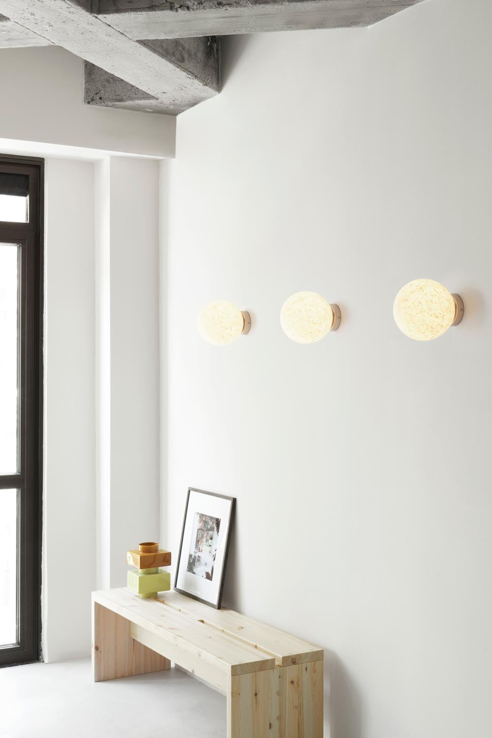 Pix Wandleuchte in  präsentiert im Onlineshop von KAQTU Design AG. Wandleuchte ist von Normann Copenhagen