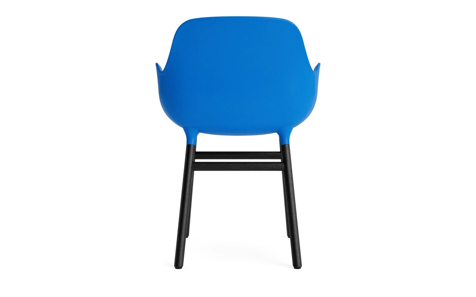 Form Lehnstuhl Leuchtendes Blau/schwarz in  präsentiert im Onlineshop von KAQTU Design AG. Stuhl mit Armlehne ist von Normann Copenhagen