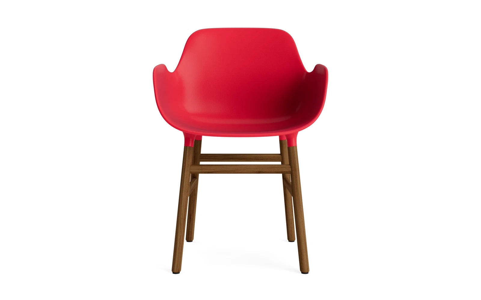 Form Lehnstuhl Leuchtendes rot/Walnuss in  präsentiert im Onlineshop von KAQTU Design AG. Stuhl mit Armlehne ist von Normann Copenhagen