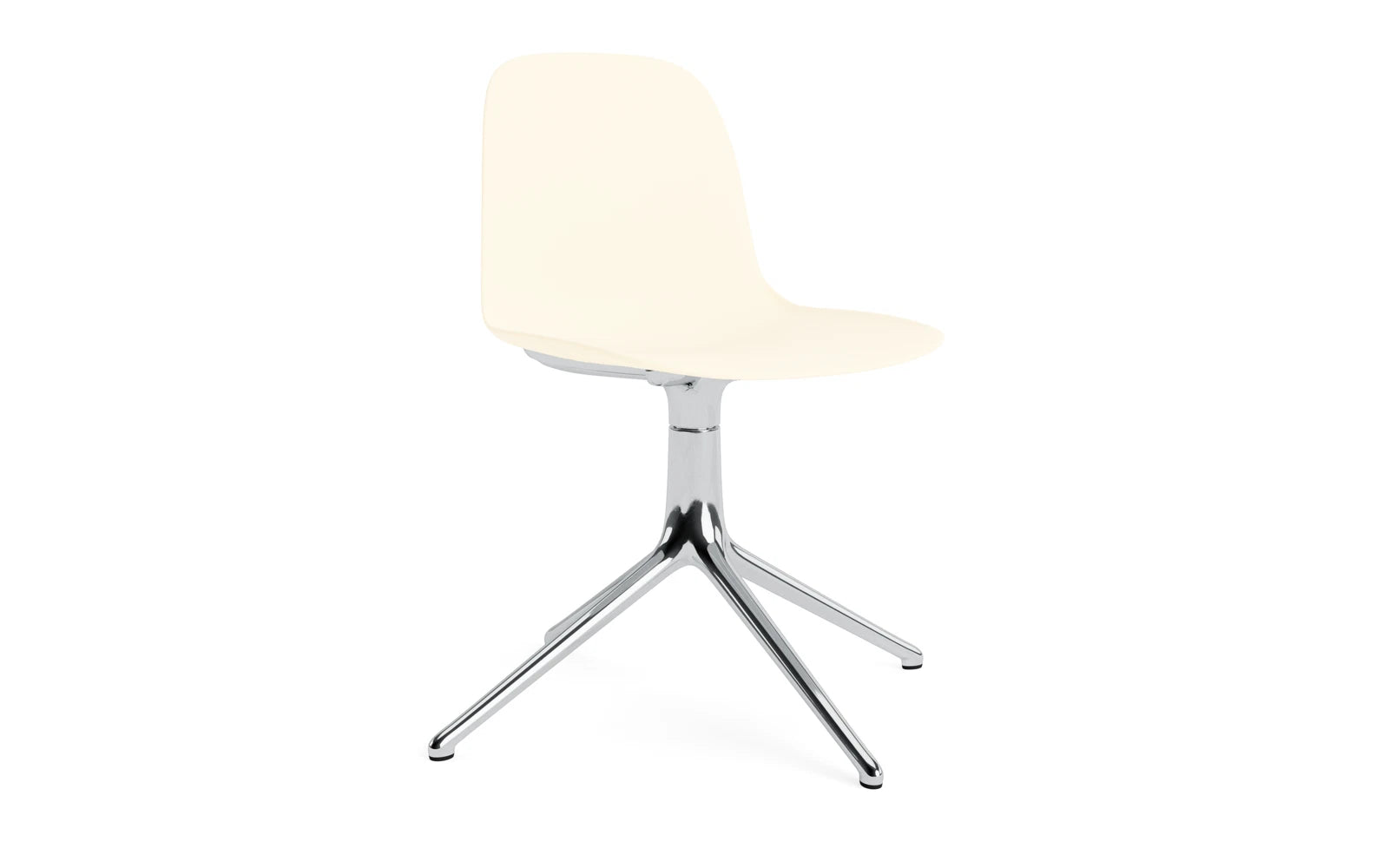 Form Drehstuhl Creme/Aluminium in  präsentiert im Onlineshop von KAQTU Design AG. Drehstuhl ist von Normann Copenhagen