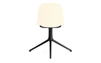 Form swivel chair black aluminum