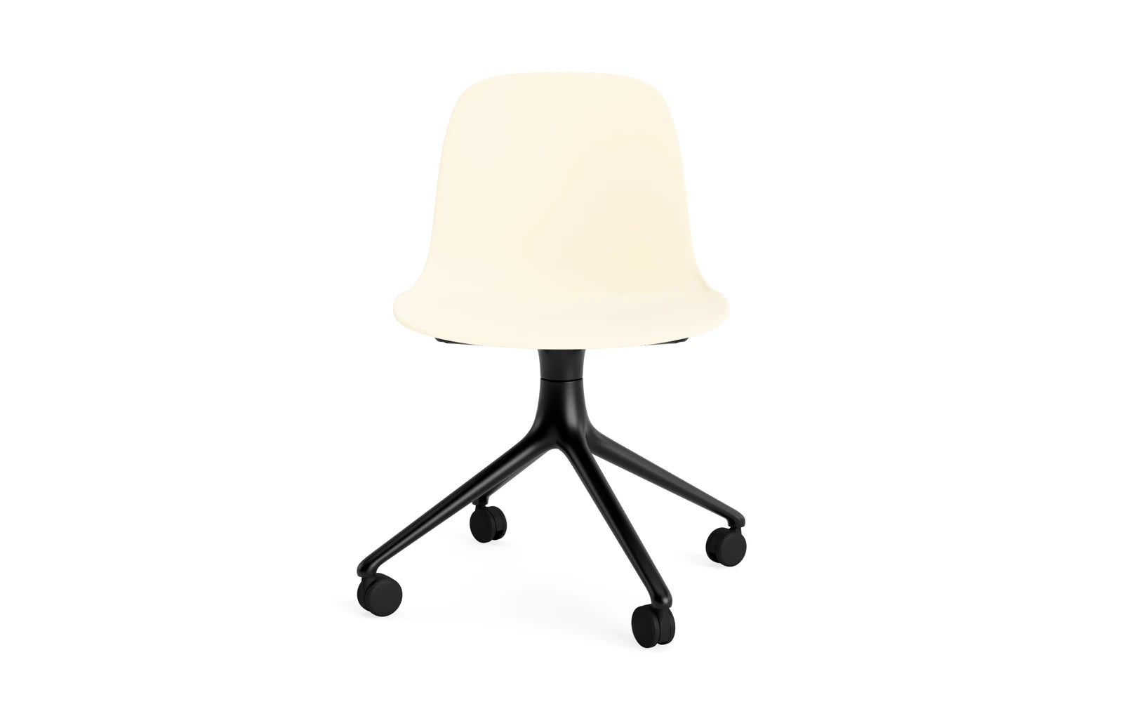 Form Drehstuhl 4W schwarzes Aluminium/Creme in  präsentiert im Onlineshop von KAQTU Design AG. Drehstuhl ist von Normann Copenhagen