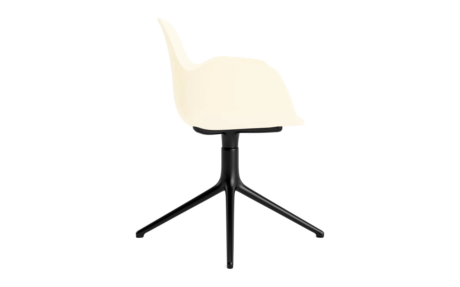 Form Drehsessel Creme/schwarzes Aluminium in  präsentiert im Onlineshop von KAQTU Design AG. Sessel ist von Normann Copenhagen