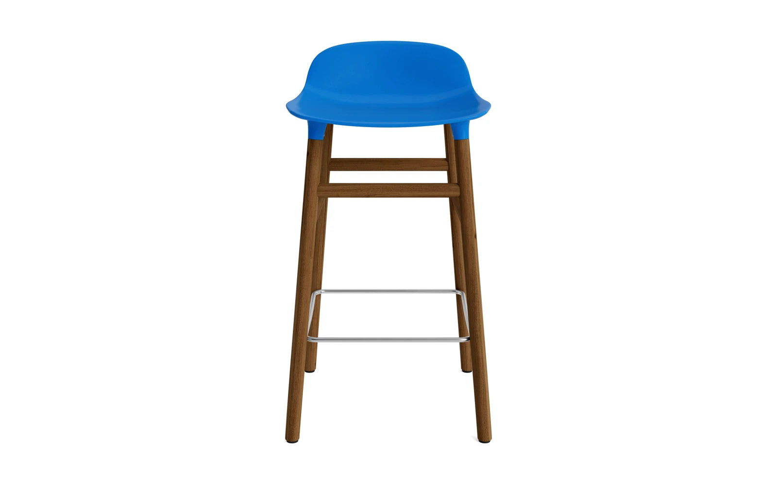 Form Barstuhl 65 cm Leuchtendes Blau/Walnuss in  präsentiert im Onlineshop von KAQTU Design AG. Barstuhl ist von Normann Copenhagen