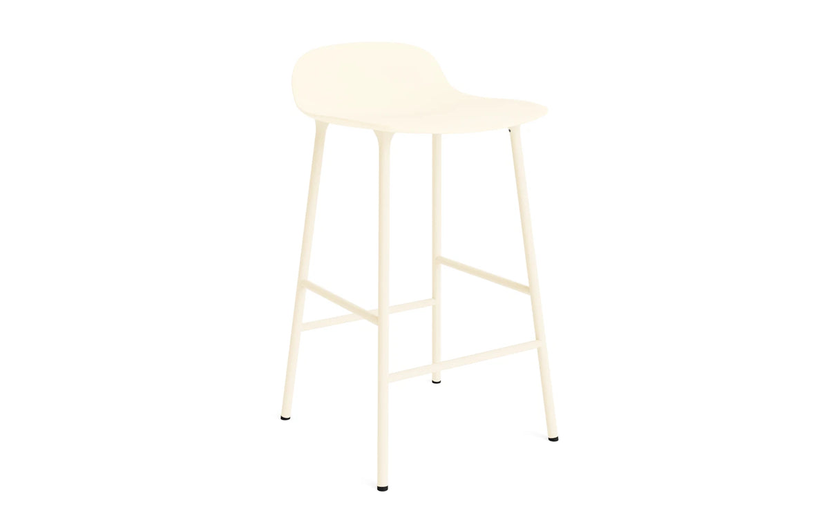Form Barstuhl 65 cm Creme/Stahl in Creme präsentiert im Onlineshop von KAQTU Design AG. Barstuhl ist von Normann Copenhagen