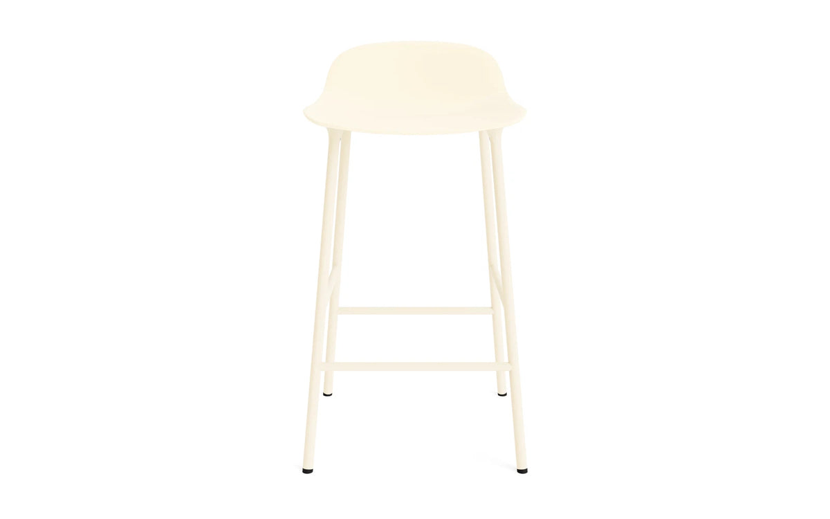 Form Barstuhl 65 cm Creme/Stahl in Creme präsentiert im Onlineshop von KAQTU Design AG. Barstuhl ist von Normann Copenhagen