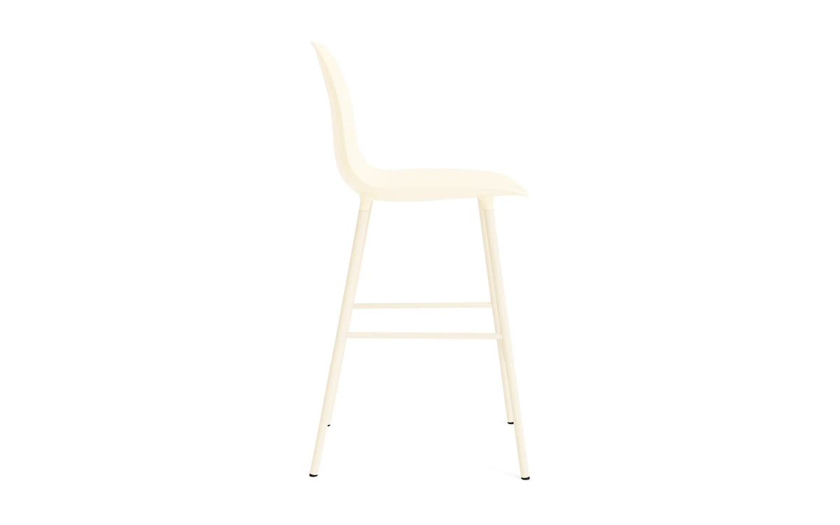 Form Barstuhl 65 cm Stahl/ Creme in Creme präsentiert im Onlineshop von KAQTU Design AG. Barstuhl ist von Normann Copenhagen