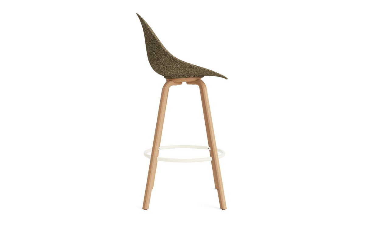 Mat Barstuhl 75 cm Buchenholz/creme in Seegras präsentiert im Onlineshop von KAQTU Design AG. Barstuhl ist von Normann Copenhagen