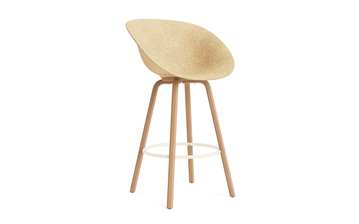 Mat Barstuhl 75 cm Buchenholz/creme in Hanffasern präsentiert im Onlineshop von KAQTU Design AG. Barstuhl ist von Normann Copenhagen