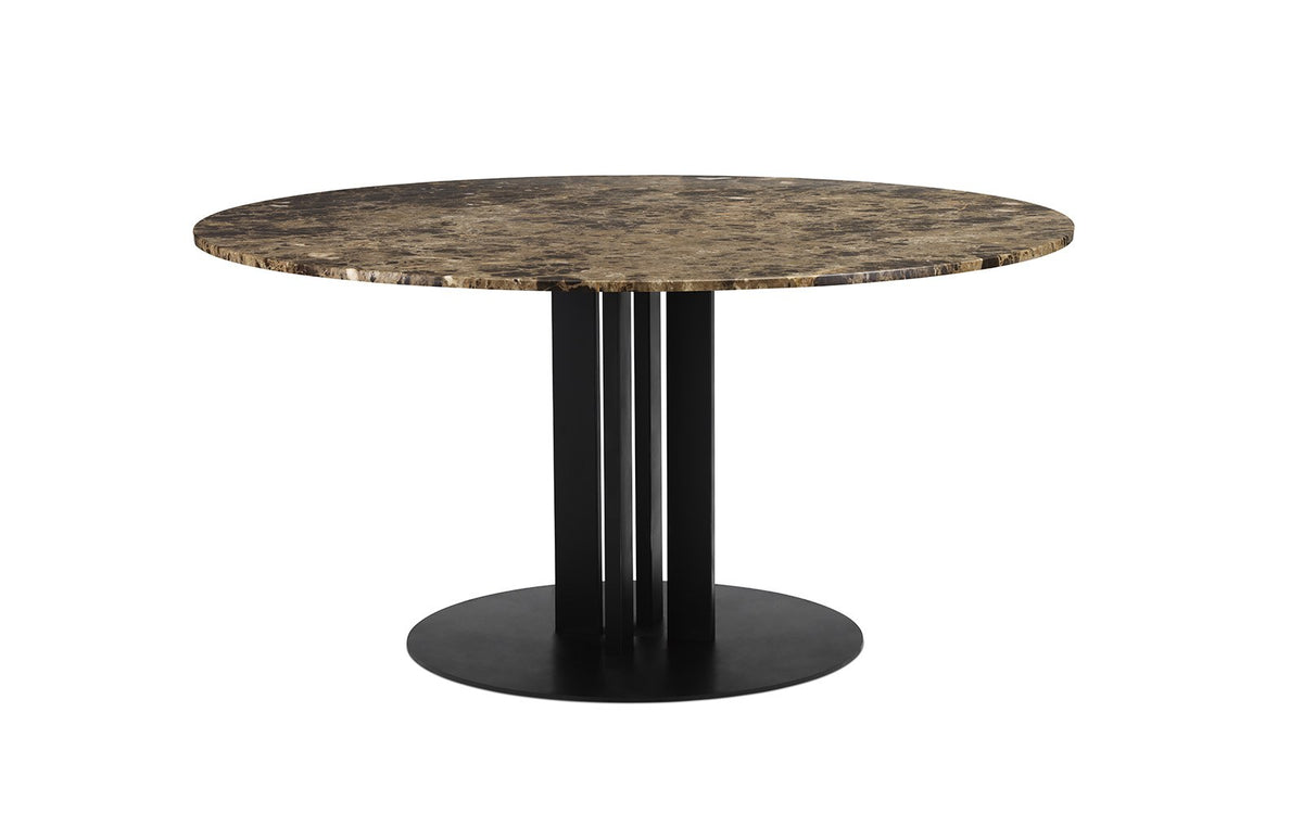Runder Esstisch Scala mit Marmorplatte in Kaffee und vier Beinen aus schwarz lackiertem Aluminium, Durchmesser 150 cm, Höhe 75 cm.