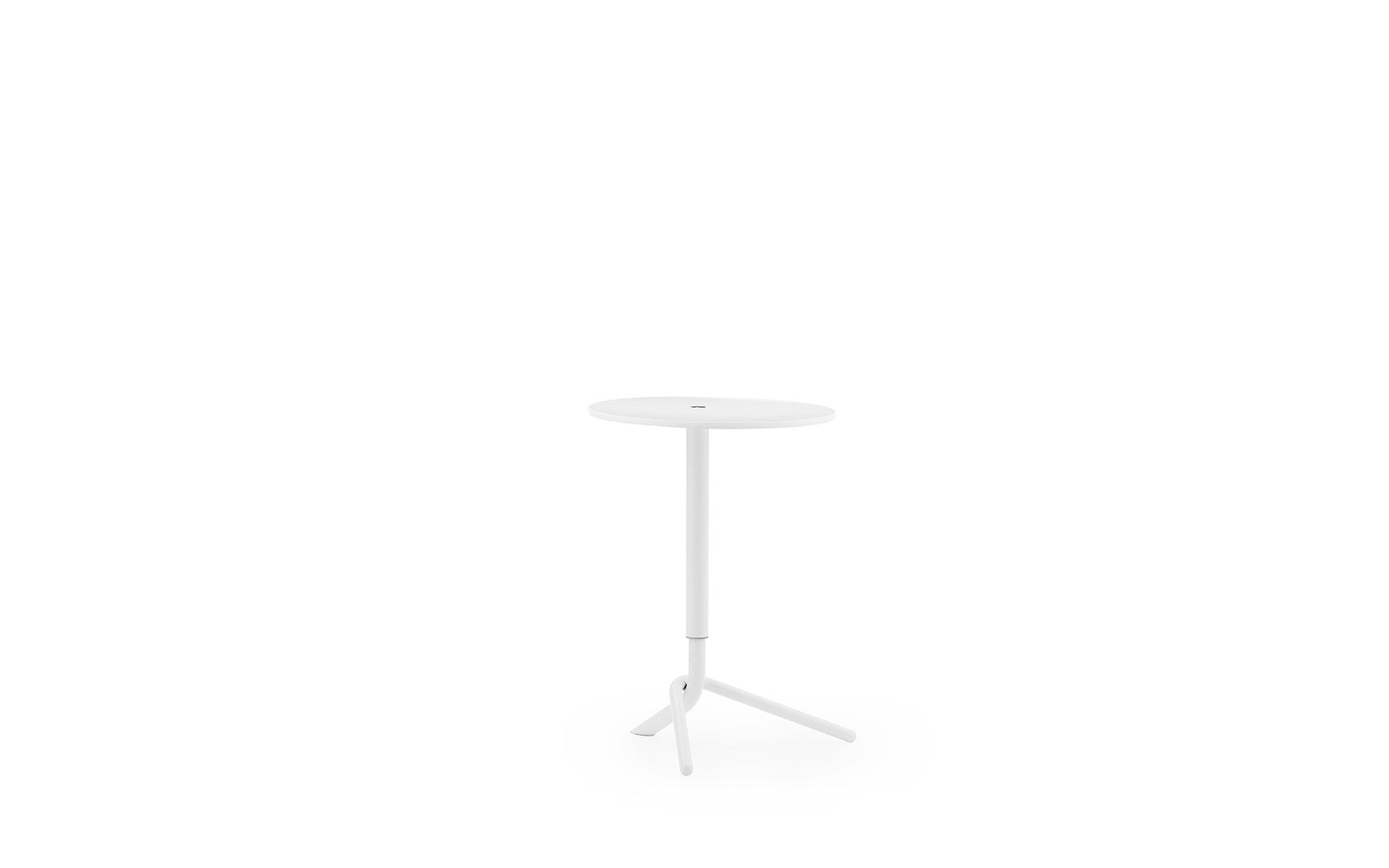 Lift Side Table in White präsentiert im Onlineshop von KAQTU Design AG. Beistelltisch ist von Normann Copenhagen