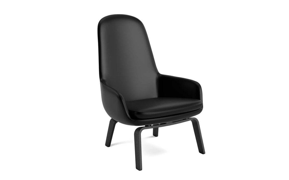 Era Lounge-Sessel hoch Schwarze Eiche Ultra in Ultra 41599 präsentiert im Onlineshop von KAQTU Design AG. Sessel ist von Normann Copenhagen