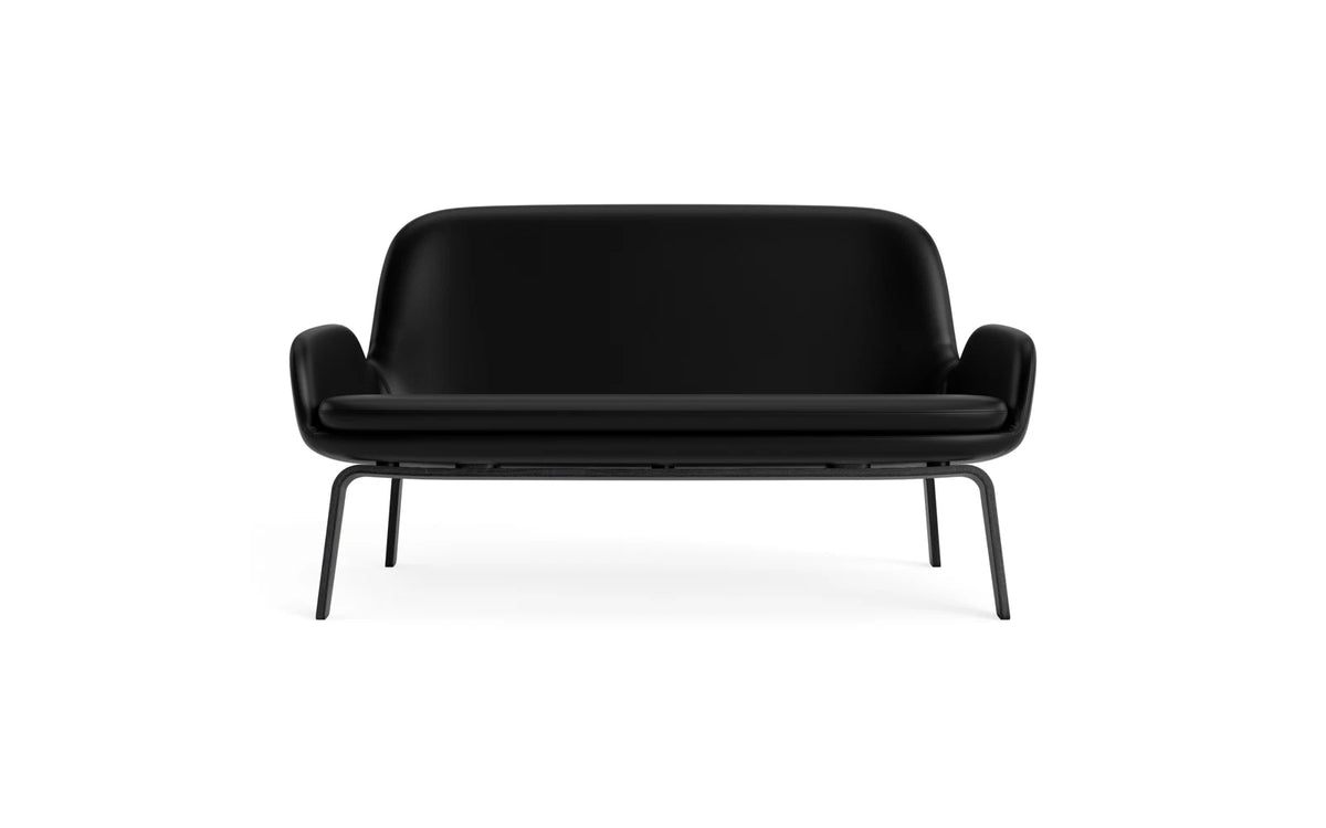 Era Sofa schwarze Eiche Ultra in Ultra 41599 präsentiert im Onlineshop von KAQTU Design AG. 2er Sofa ist von Normann Copenhagen