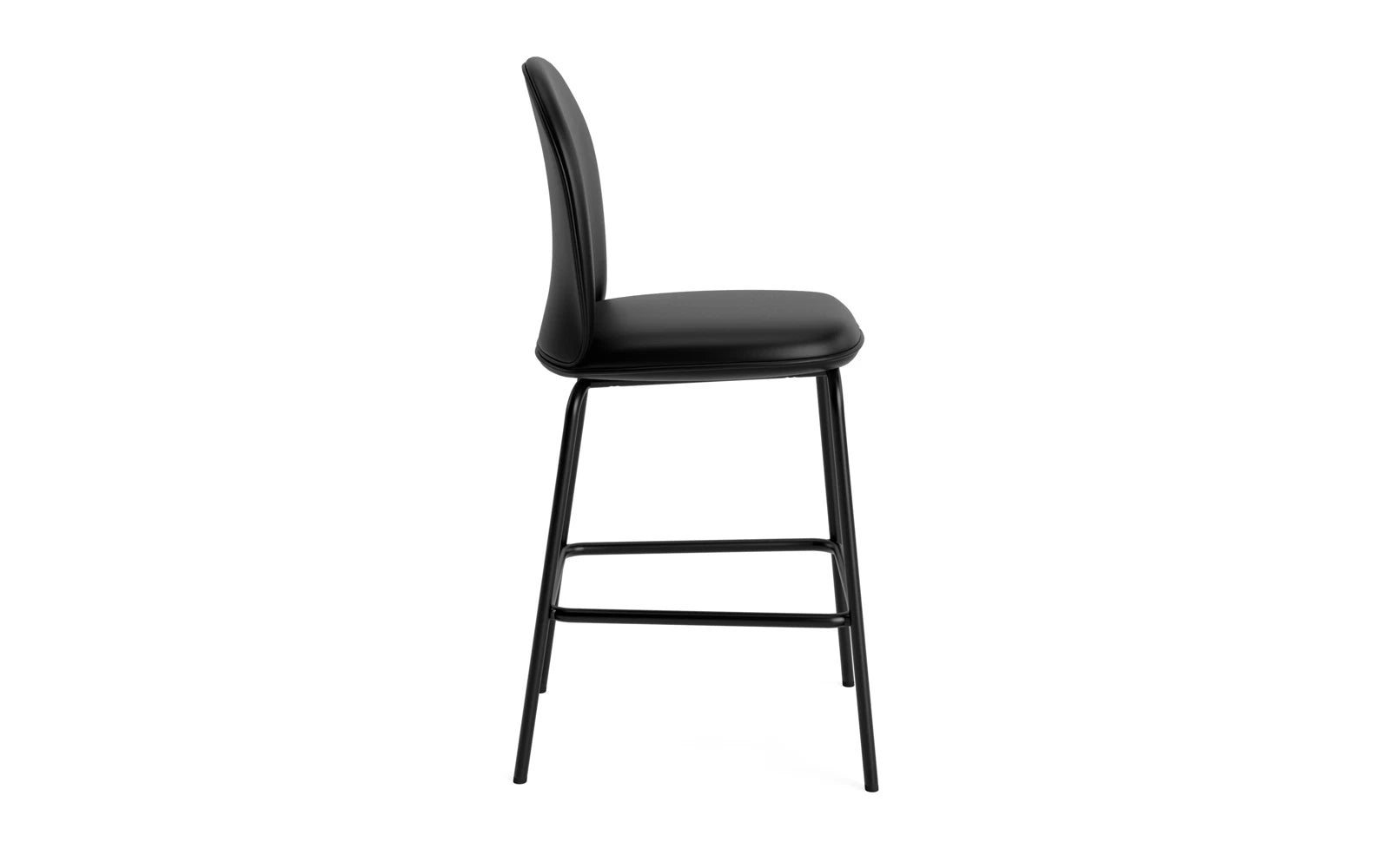 Ace Barstuhl 65 cm gepolstert, Schwarz Stahl, Ultra in Ultra 41599 präsentiert im Onlineshop von KAQTU Design AG. Barstuhl ist von Normann Copenhagen
